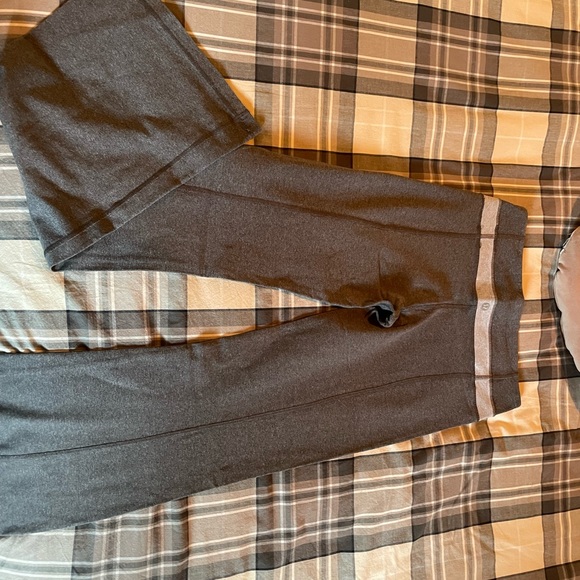 Lululemon Yoga/Lounge Pant - Gray/Grey - Picture 2 of 3